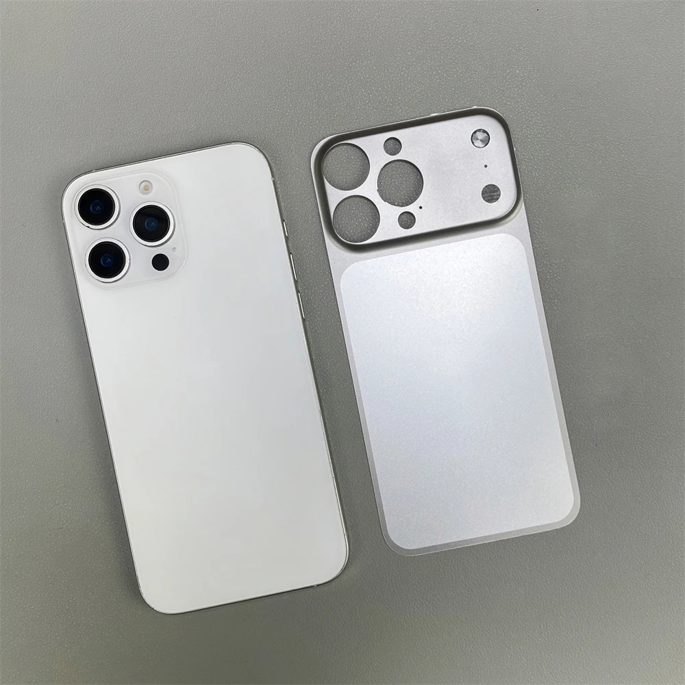 TitanCase iPhone 17 - foto 3